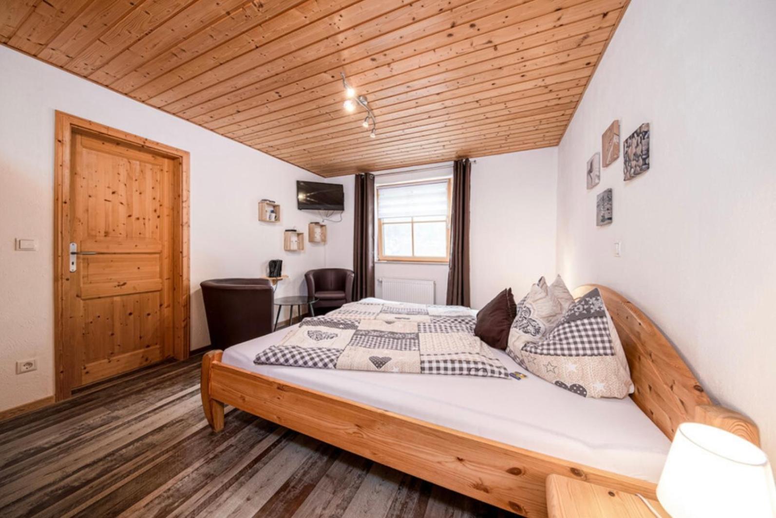 Toskanahaus, Njualms Tannheim Dış mekan fotoğraf